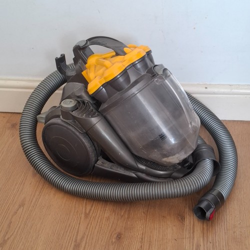 Dyson cylinder vacuum cleaner - dyson,