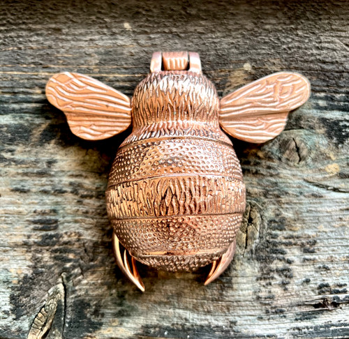 Solid brass bumble bee - solid,
