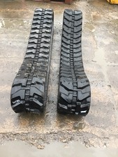 RUBBER TRACK 300 X 52.5 X 80
