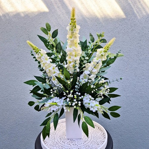 Tall white delphinium - tall,