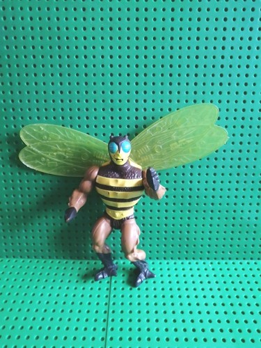 Buzz off masters the - buzz,