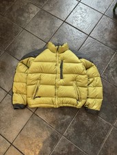 Women’s Green Black Mountain
