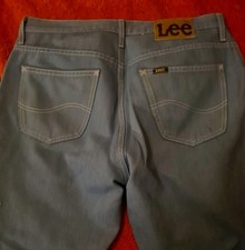 Lee Mens Jeans. Bright Light Blue. W34 L30. Small 1 inch rip on inner ankles.
