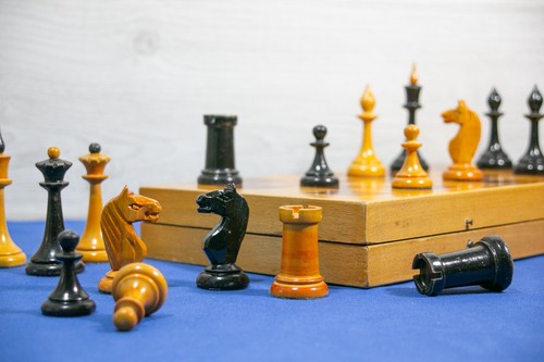 Mordovian design chess - , set
