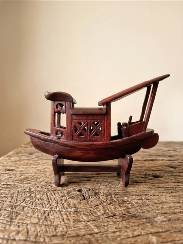 Vintage rosewood chinese - vintage,