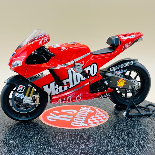 Minichamps ducati - 1/12,