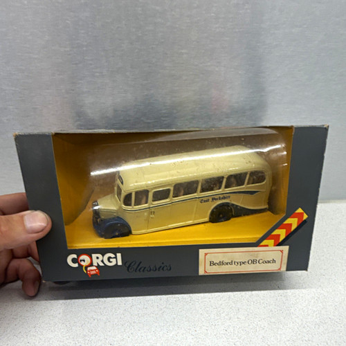 Corgi classics bedford type - corgi,