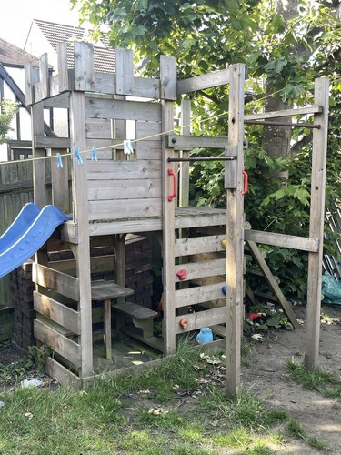 Wooden climbing frame with - wooden,