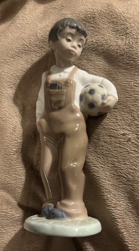 Nao lladro porcelain figure - porcelain,