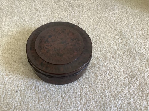 Vintage bakelite trinket box - bakelite,