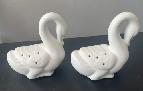 Vintage ceramic novelty swan - vintage,