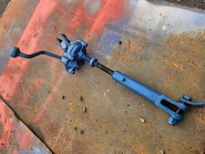 LEYLAND 154, BMC MINI OR NUFFIELD 4/25 TRACTOR HYDRAULIC DROP ARM LEVELLING BOX.