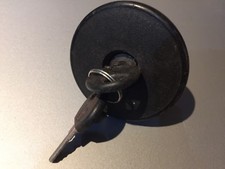 Fiat Uno Turbo mk2 Locking Petrol Cap Original