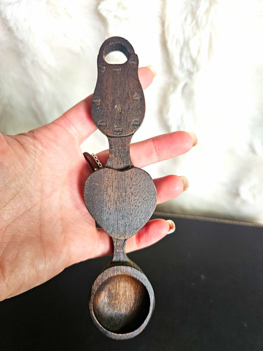 Vintage retro handcarved - vintage,