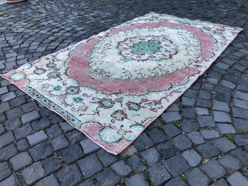 Area rug turkish vintage - turkish, rug,