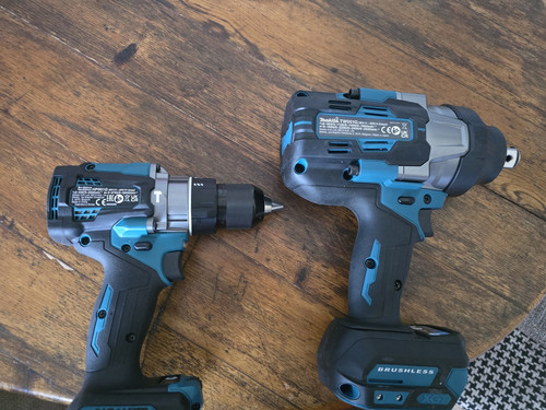 Makita xgt 40v - makita,