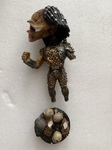 Neca predator extreme head - neca,