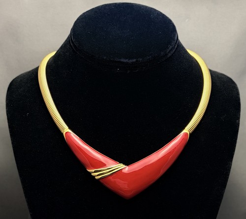 Vintage monet gold tone - vintage, gold-tone