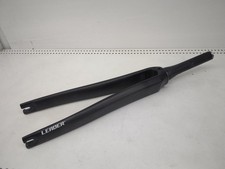 LEADER carbon fork
