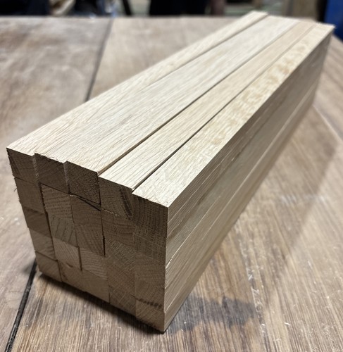 Timber offcuts oak hardwood - offcuts,,