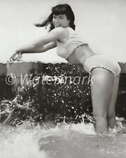 Bettie Page Retro 8x10 Pin-Up