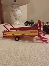 BRITAINS BALE LUGGING TRAILER