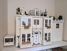 Dolls house complete - dolls, with