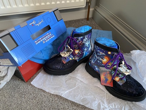 Irregular choice 6 - ,