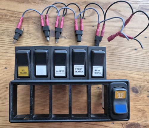 Land rover defender auxiliary - rover,