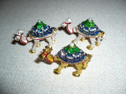 Lot walking camel - lot, x