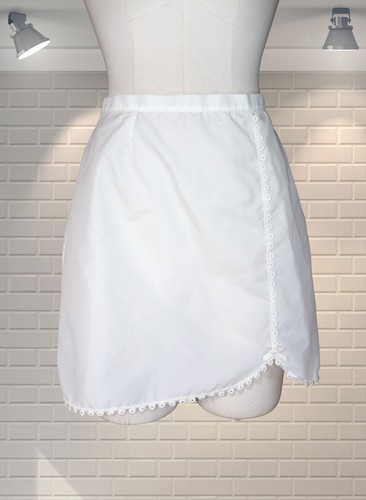 Vintage white crisp rustly - crisp,