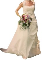 Ellis Bridals Size 12 wedding