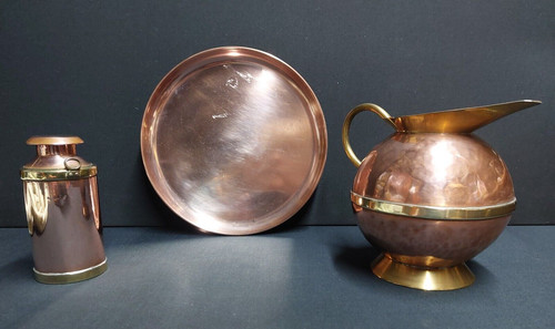 Antique arts and crafts style - and,