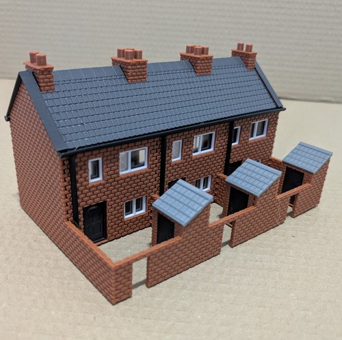 Gauge row of terraced - oo, ho