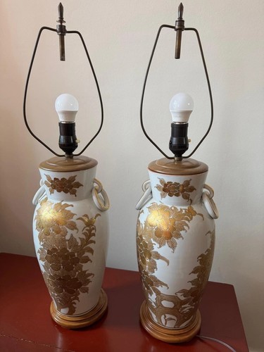 Pair vintage oriental urn - vintage,