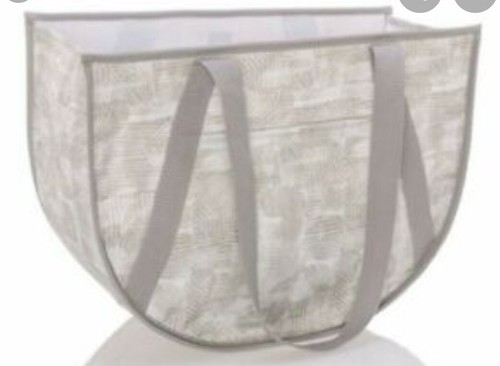 Thirty one round utility tote - one,