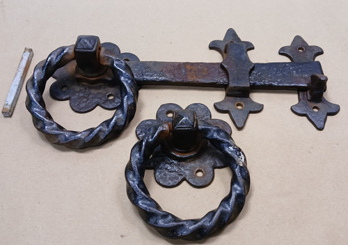 Large antique wrought iron - 11",
