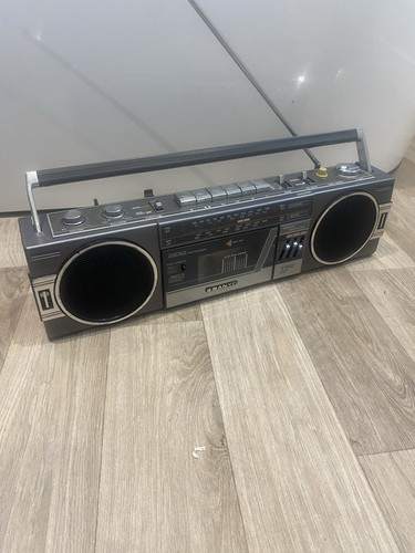 Sanyo vintage 1984 m70600 - sanyo,