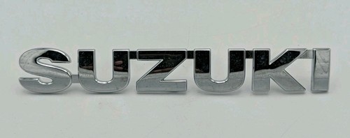 Suzuki emblem badge plastic - suzuki,