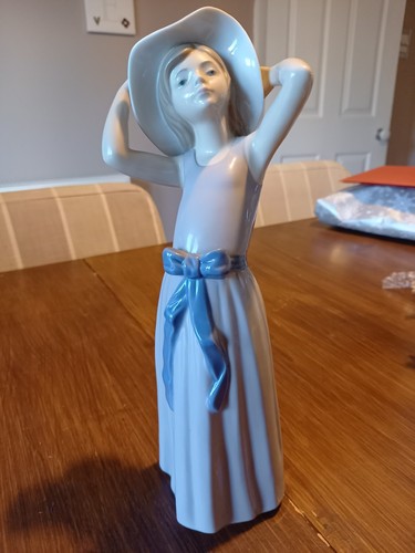 Lladro figurine ballerina - ***,
