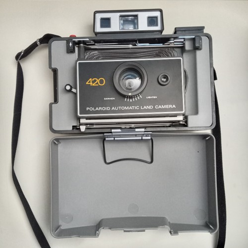 Polaroid land camera - land, model