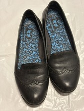 Angry Angle Black slip on