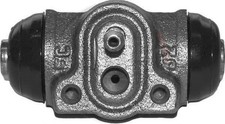 REAR WHEEL BRAKE CYLINDER