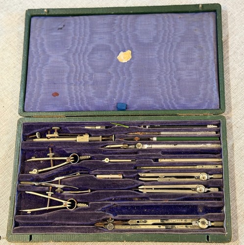 Antique cartographer - n&g,