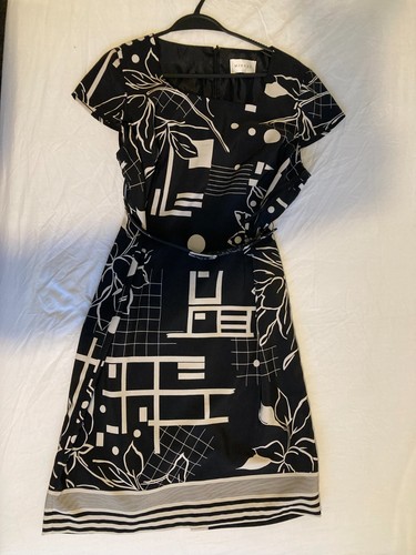 Size minuet dress - 18,