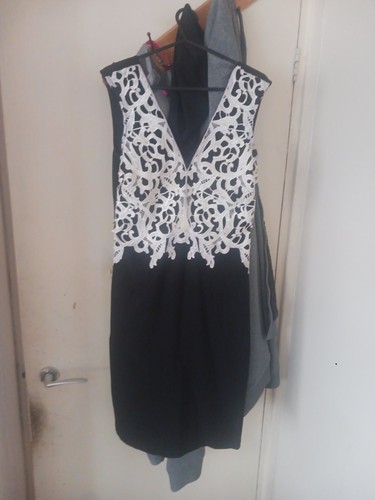 Lipsy london black and white - lipsy,