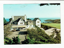 CORNWALL POSTCARD COLOUR PHOTO TRELAWNE HOTELMAENPORTH FALMOUTH.
