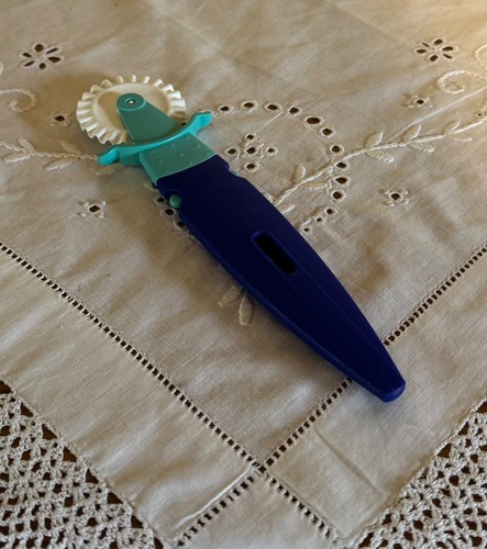 Tupperware pastry roller 3569 - roller, #3569