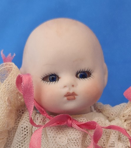 Rare 1980 antique - style, 5"