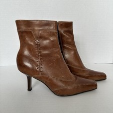 Barratts Vintage Size 2 Brown